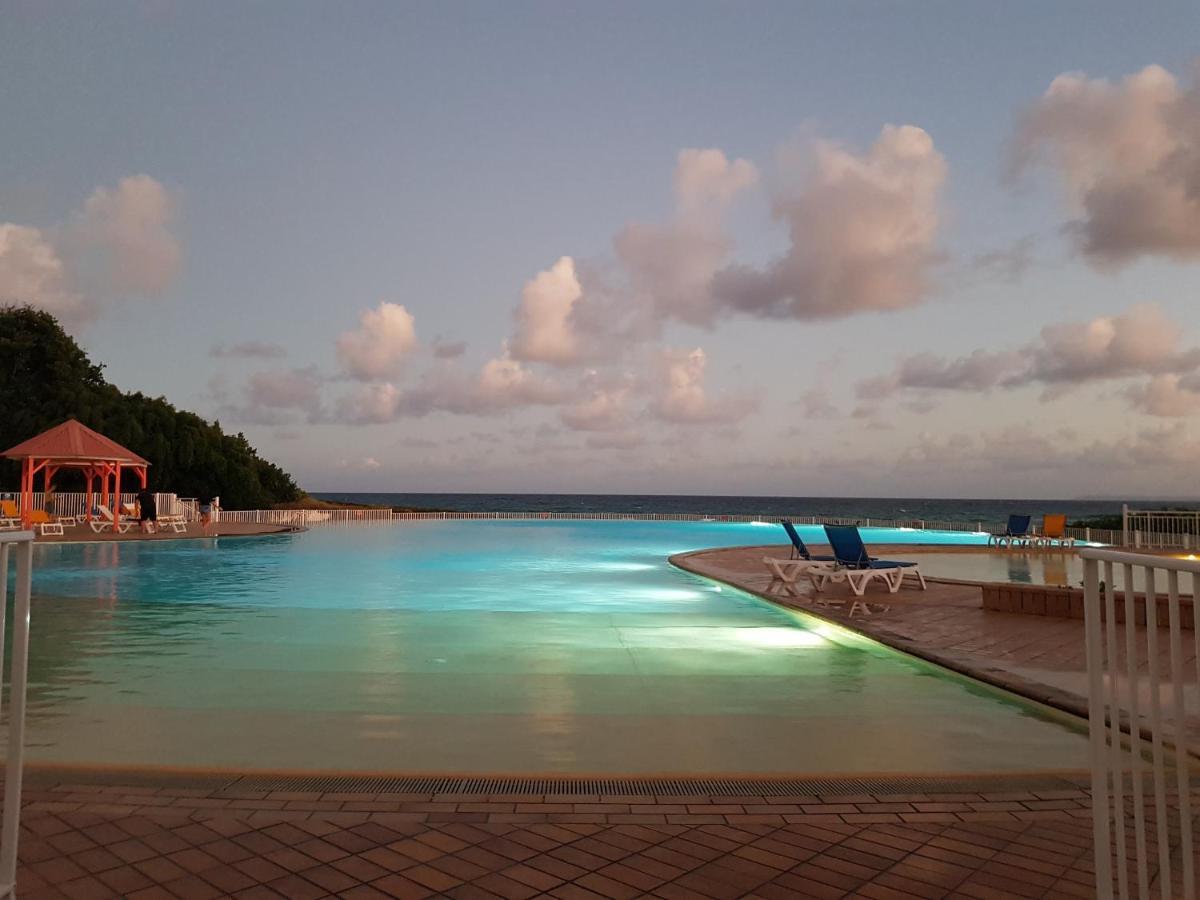 Kaz Lorike - Vue Mer & Piscine Exceptionnelle - Anse Des Rochers Apartment Saint-Francois  Exterior photo