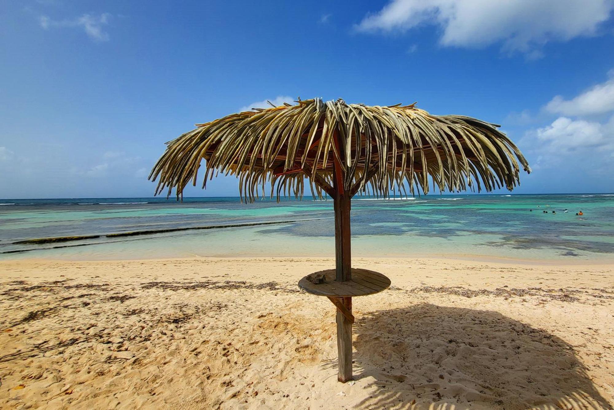 Kaz Lorike - Vue Mer & Piscine Exceptionnelle - Anse Des Rochers Apartment Saint-Francois  Exterior photo